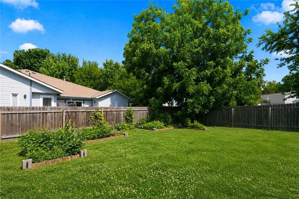 1388 North Ridge Parkway Olathe, KS 66061 - Photo 33 of 41