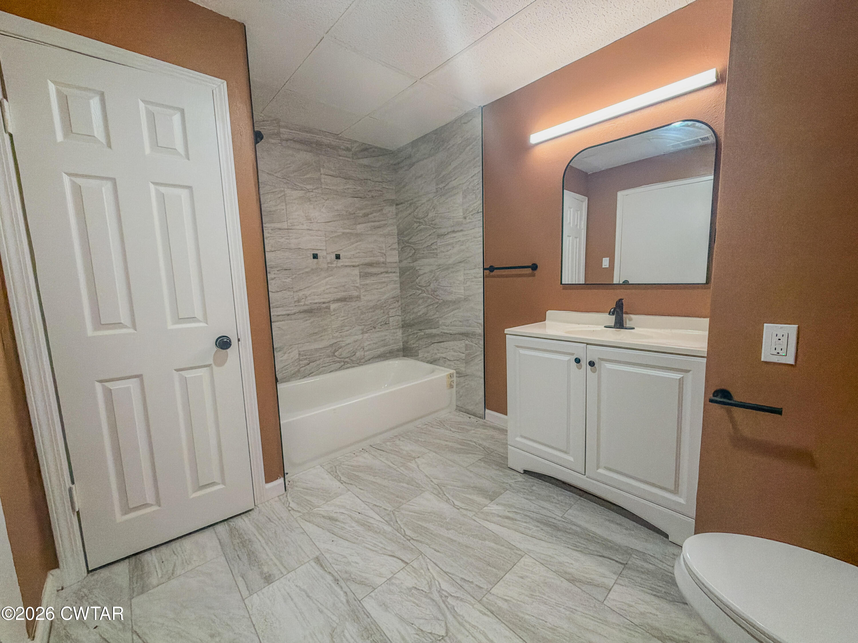 953 Riverside Drive Jackson, TN 38301 - Photo 11 of 20 DJI_20260306_110833_340