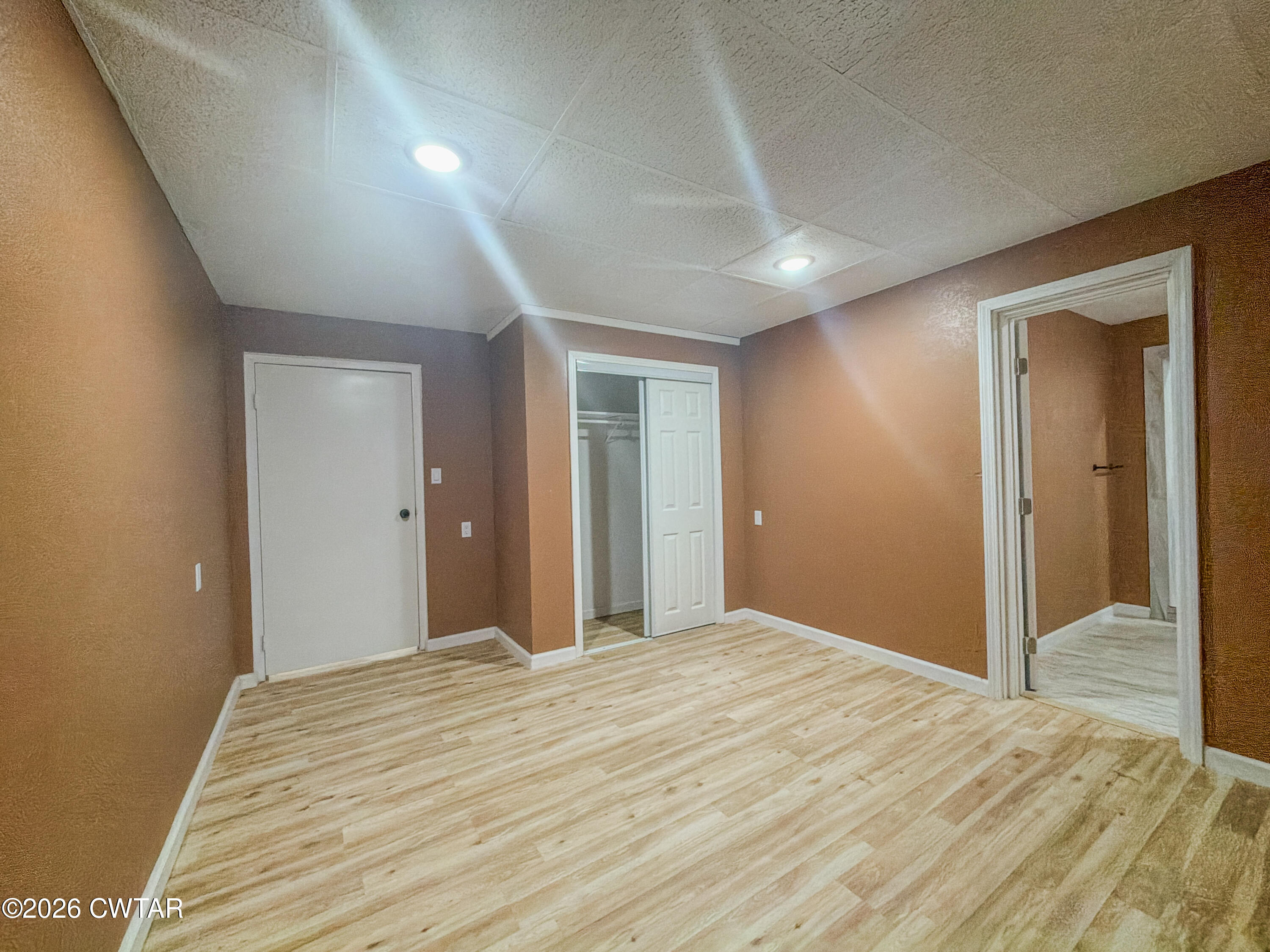 953 Riverside Drive Jackson, TN 38301 - Photo 9 of 20 DJI_20260306_110622_647