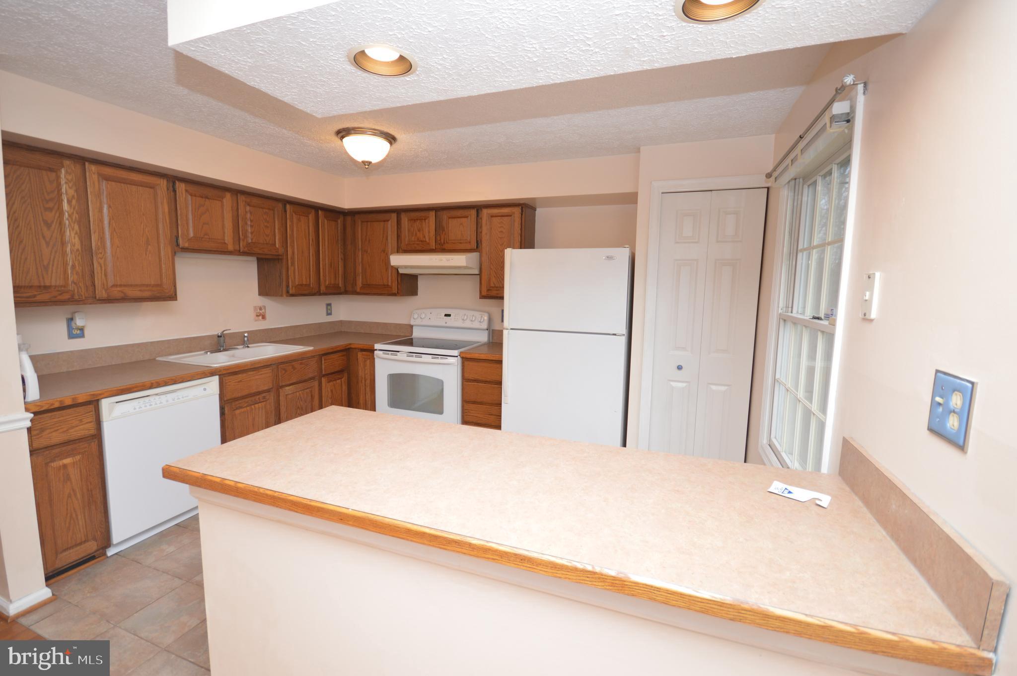 201 Ridgecrest Court Stafford, VA 22554 - Photo 12 of 36 Kitchen