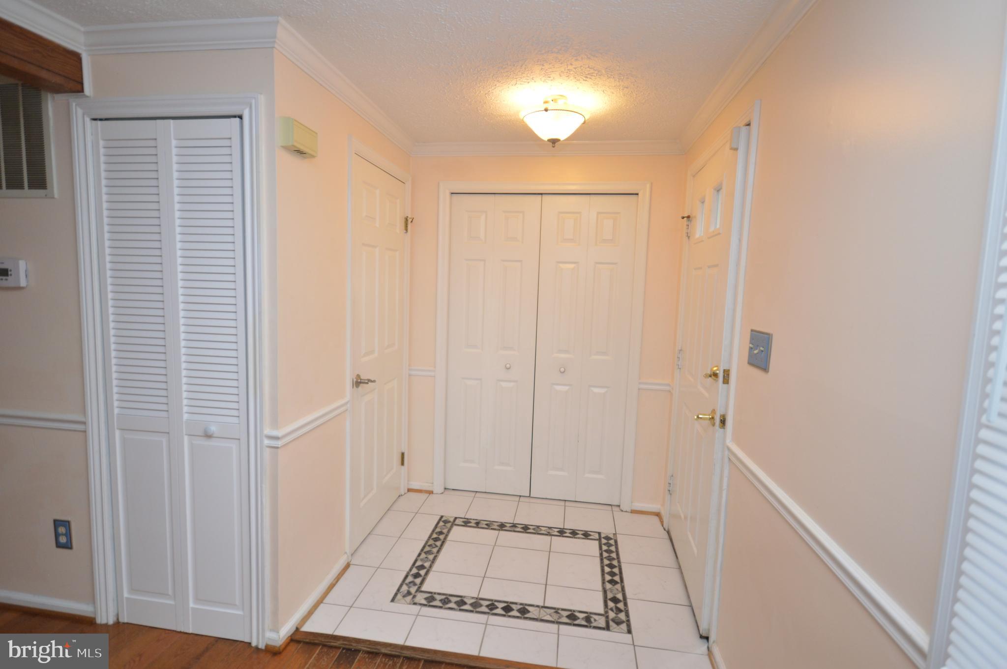 201 Ridgecrest Court Stafford, VA 22554 - Photo 2 of 36 Entrance Hallway