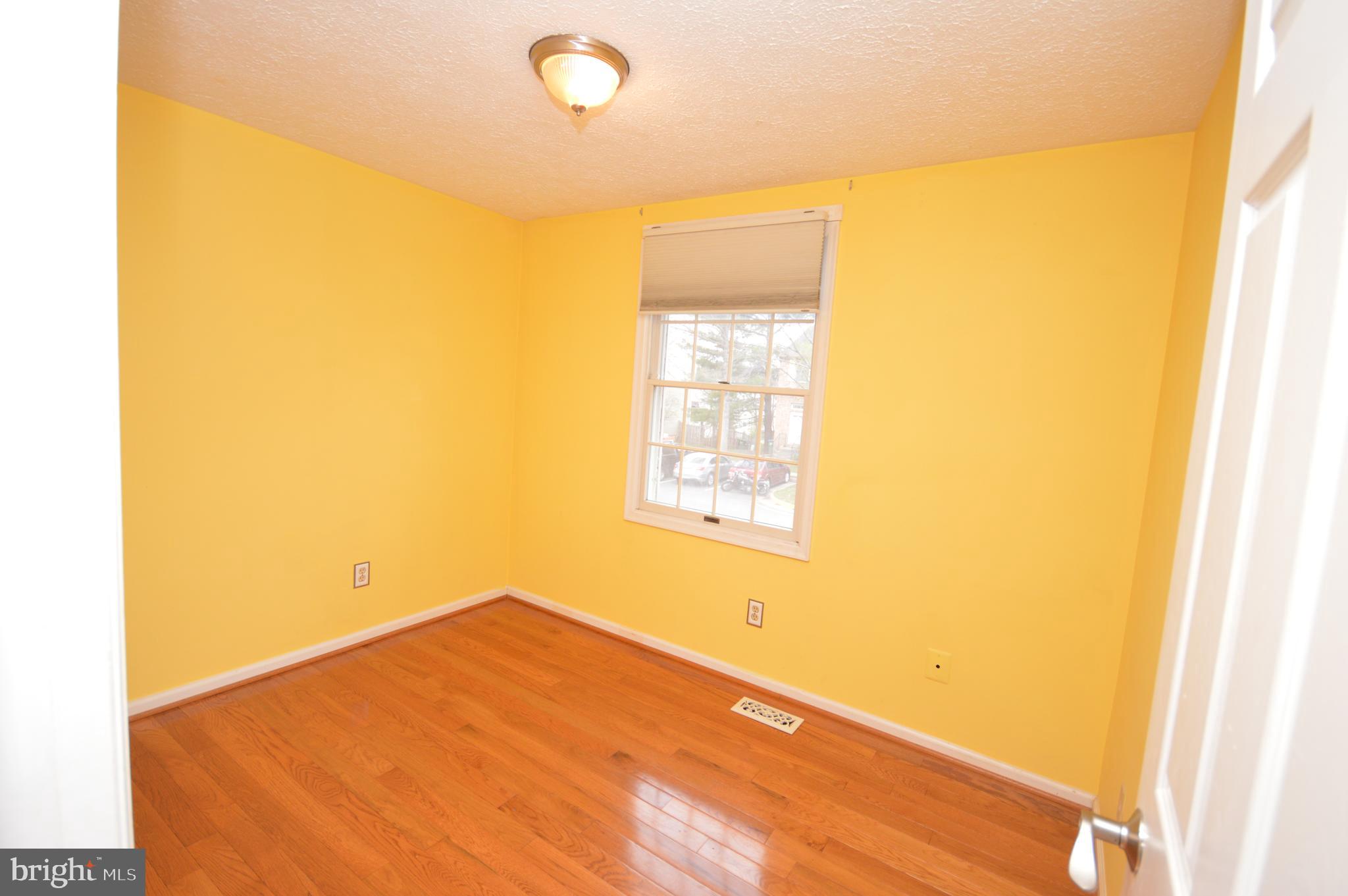201 Ridgecrest Court Stafford, VA 22554 - Photo 23 of 36 Third bedroom