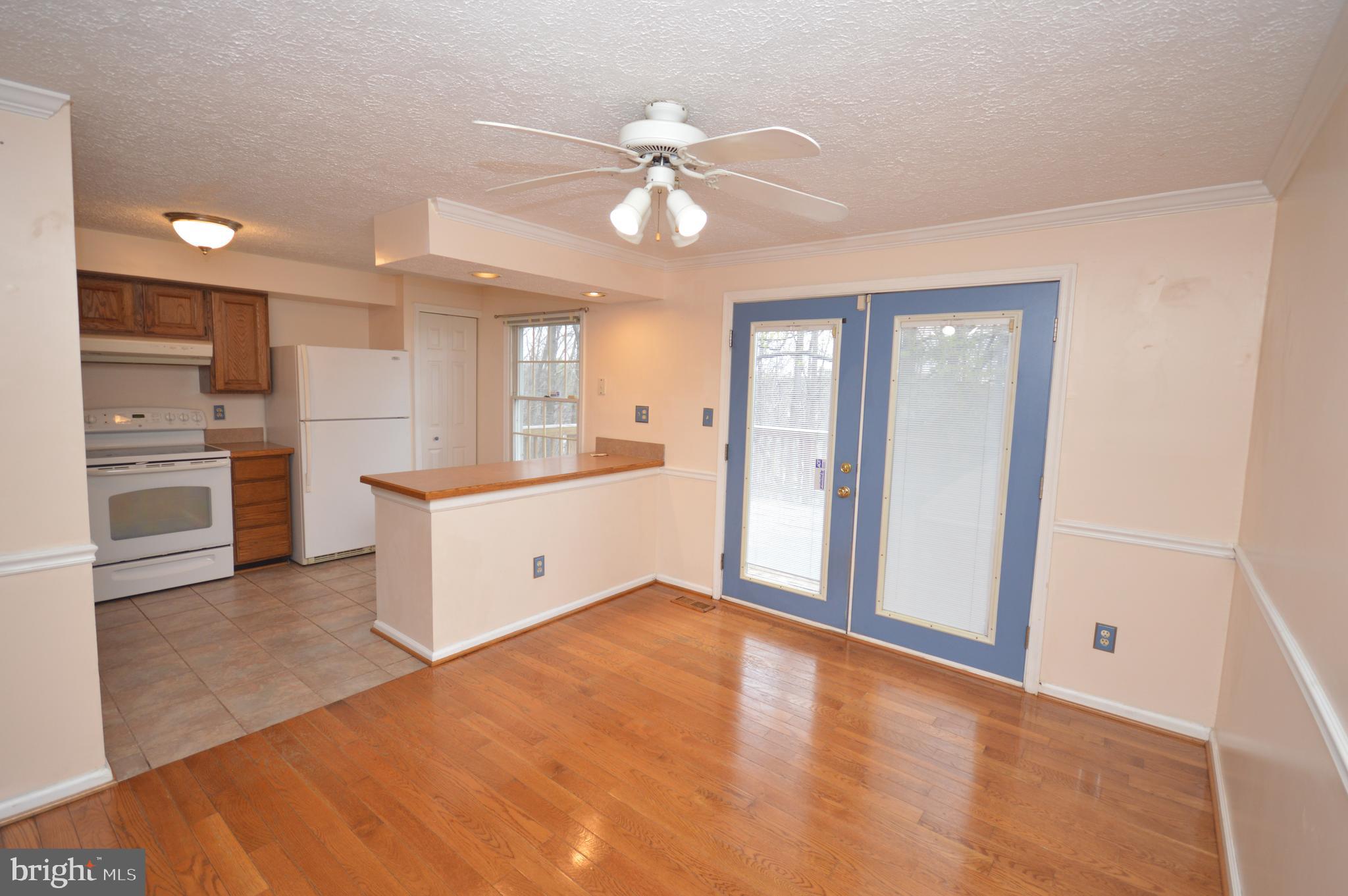 201 Ridgecrest Court Stafford, VA 22554 - Photo 9 of 36 Dining room
