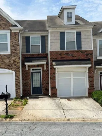 $2,100 | 2068 Executive Drive, Duluth, GA 30096