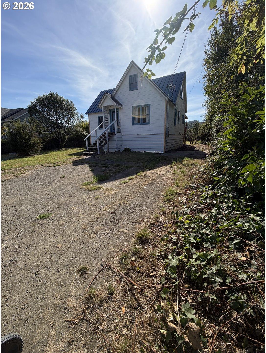64183 Watsonville Road Coos Bay, OR 97420 - Photo 4 of 26 Gallery Image 4