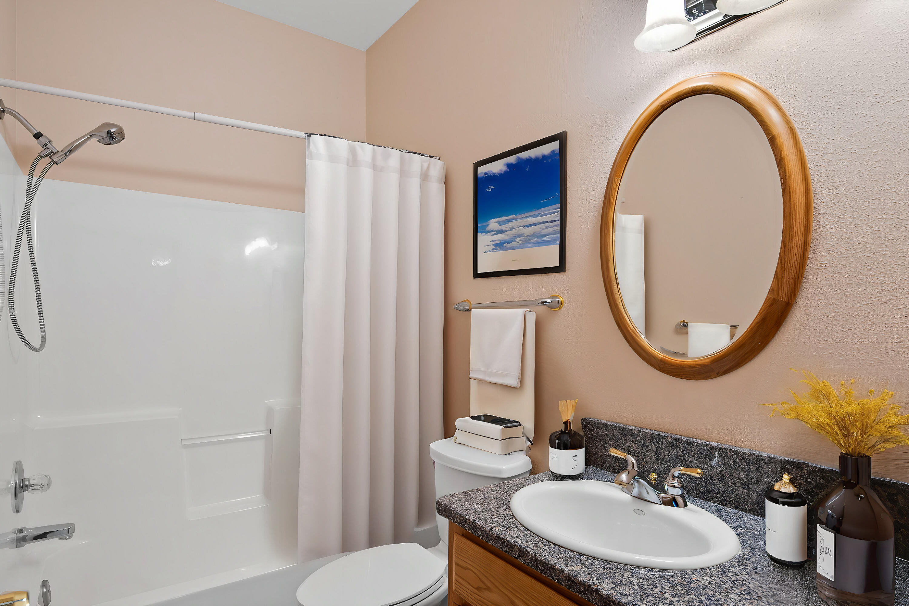 10179 Southwest Shad Road Terrebonne, OR 97760 - Photo 34 of 44 39-web-or-mls-_DSC6113 - Bathroom - Stan