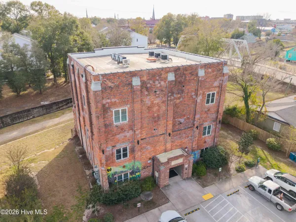 $469,900 | 614 Peacock Lane, Unit 1, Wilmington, NC 28401