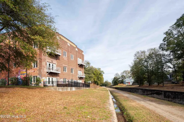 $476,000 | 614 Peacock Lane, Unit 1, Wilmington, NC 28401