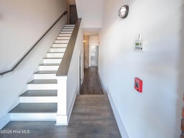 $476,000 | 614 Peacock Lane, Unit 1, Wilmington, NC 28401