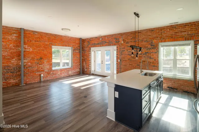 $476,000 | 614 Peacock Lane, Unit 1, Wilmington, NC 28401