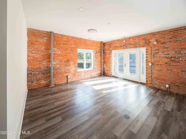 $476,000 | 614 Peacock Lane, Unit 1, Wilmington, NC 28401