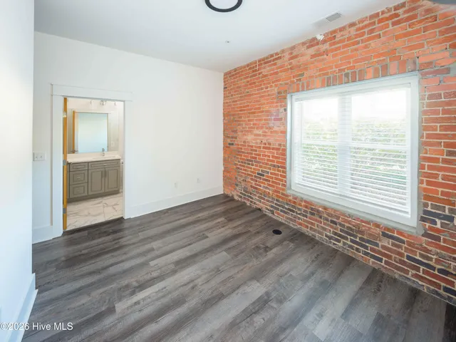 $476,000 | 614 Peacock Lane, Unit 1, Wilmington, NC 28401