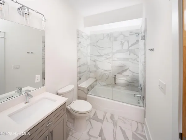 $469,900 | 614 Peacock Lane, Unit 1, Wilmington, NC 28401