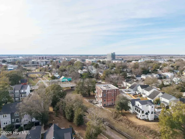 $469,900 | 614 Peacock Lane, Unit 1, Wilmington, NC 28401