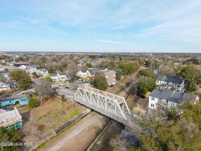 $476,000 | 614 Peacock Lane, Unit 1, Wilmington, NC 28401