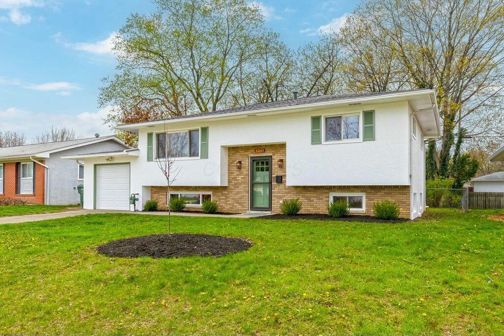 5261 Hazelwood Road Columbus, OH 43229 - Photo 38 of 38 tempImage8Jg81S