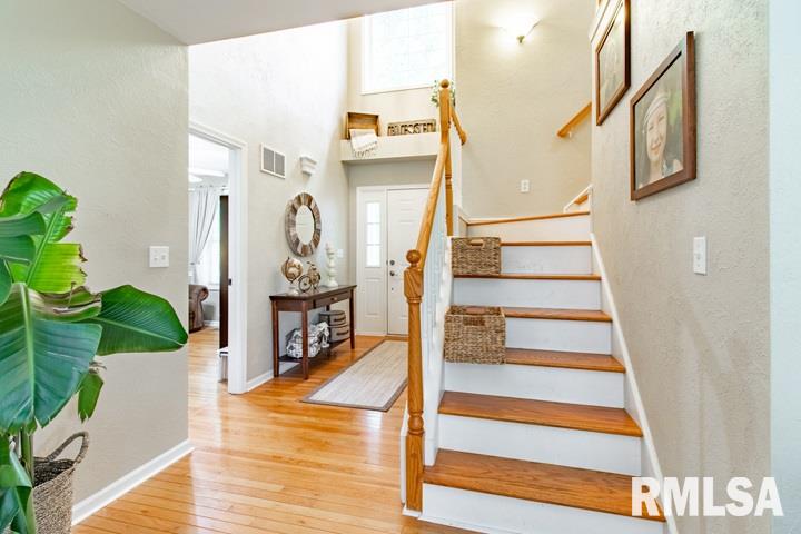 4317 South Arn Court Mapleton, IL 61547 - Photo 4 of 36