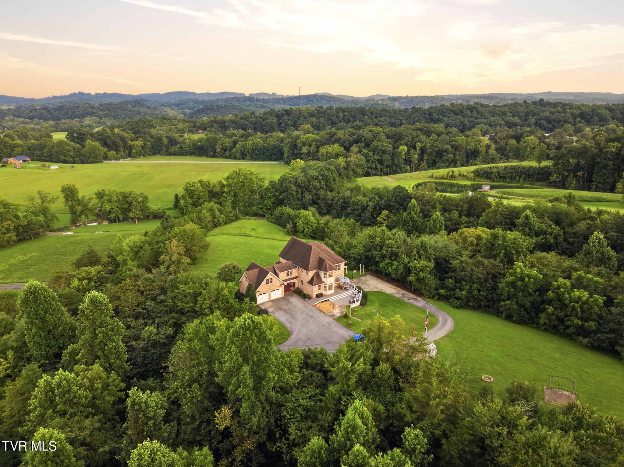 4017 Glen Alpine Road Kingsport, TN 37660 - Photo 77 of 77 11-web-or-mls-011_DJI_20260814195311_074