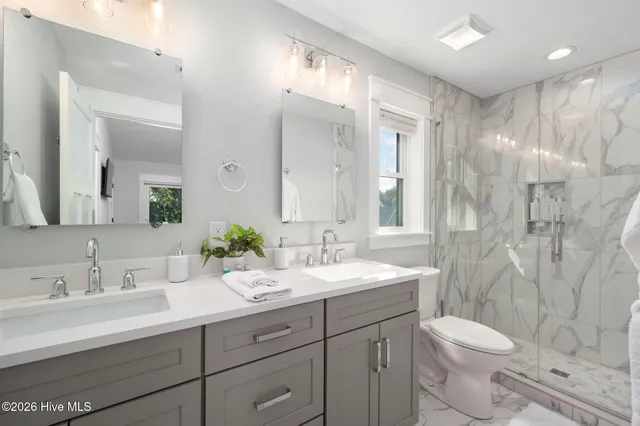 $1,600,000 | 768 Hunt Club Drive, Corolla, NC 27927