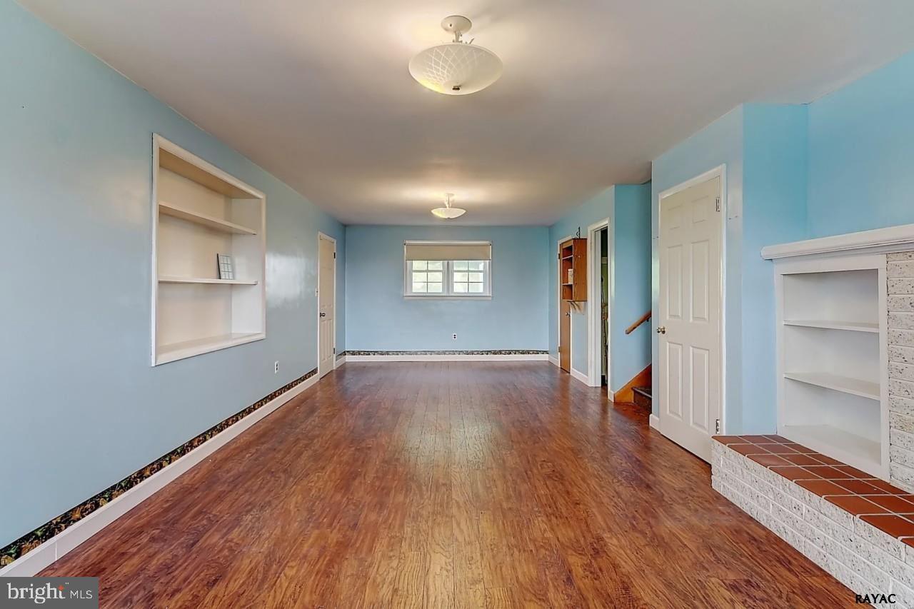 129 Racetrack Road Hanover, PA 17331 - Photo 21 of 29 Gallery Image 21