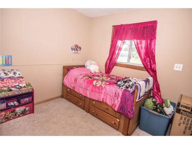 $300,000 | 28063 Forest Road, Pine City, MN 55063