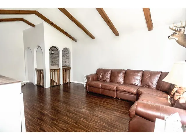 $300,000 | 28063 Forest Road, Pine City, MN 55063