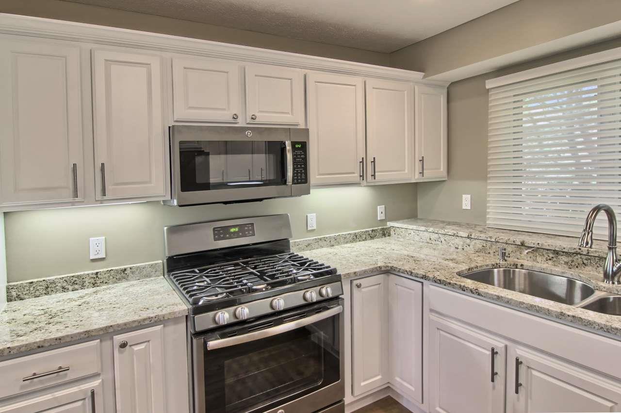 6284 Red Fox Run Traverse City, MI 49686 - Photo 14 of 36 1848837-13.JPG