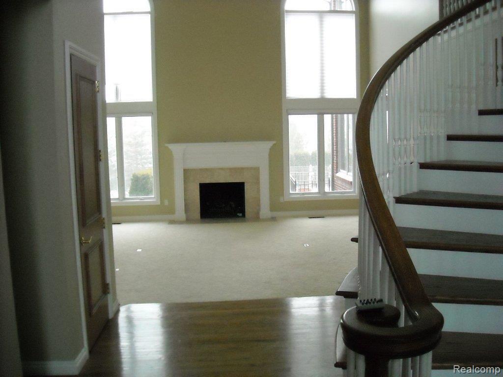 4705 Goodison Pl Drive Rochester, MI 48306 - Photo 3 of 18 395