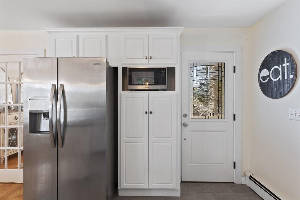 17 Claire Road Amesbury, MA 01913 - Photo 14 of 39