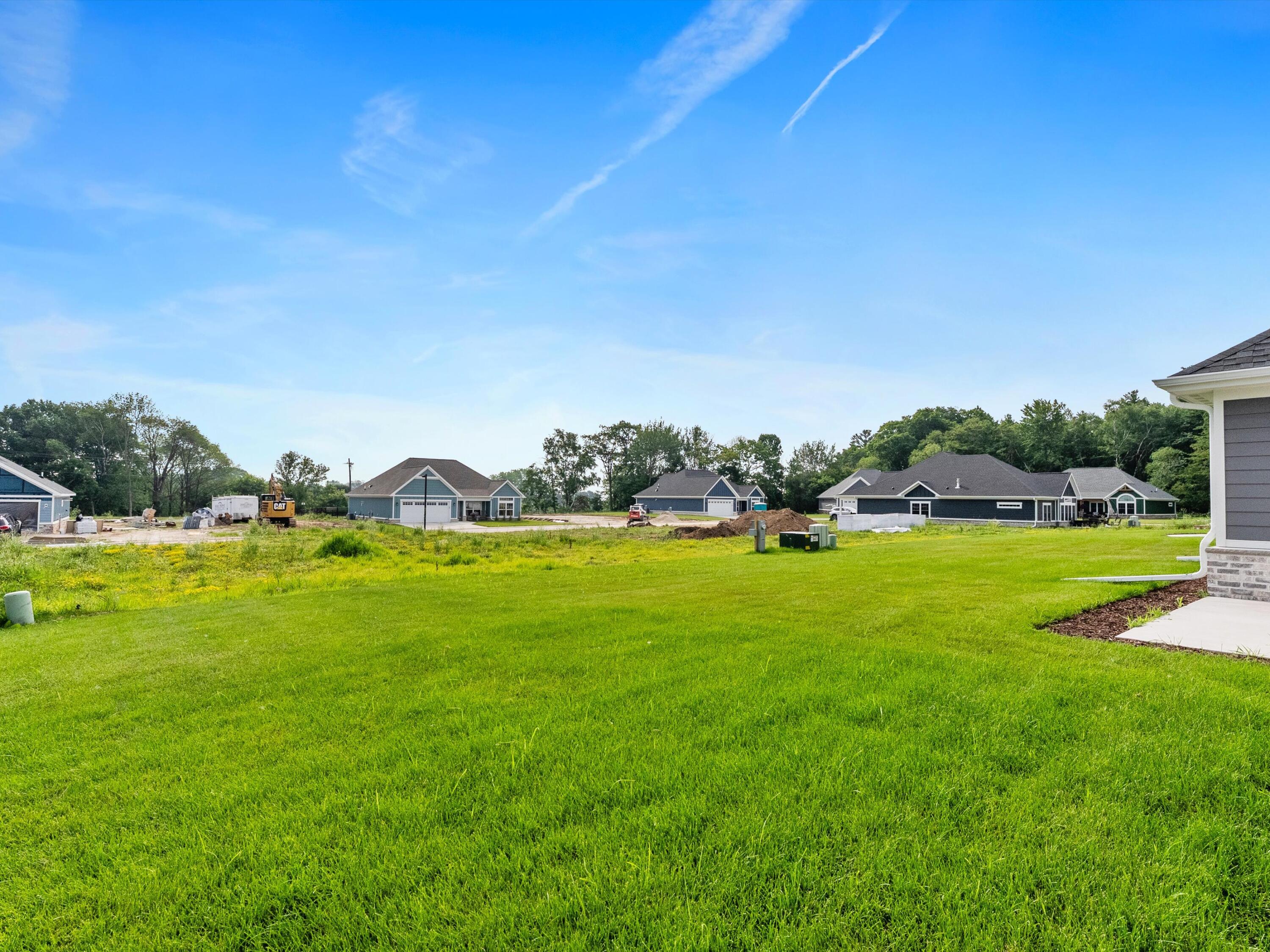 1339 Wolf Run Manitowoc, WI 54220 - Photo 6 of 34 08-2416515_04474