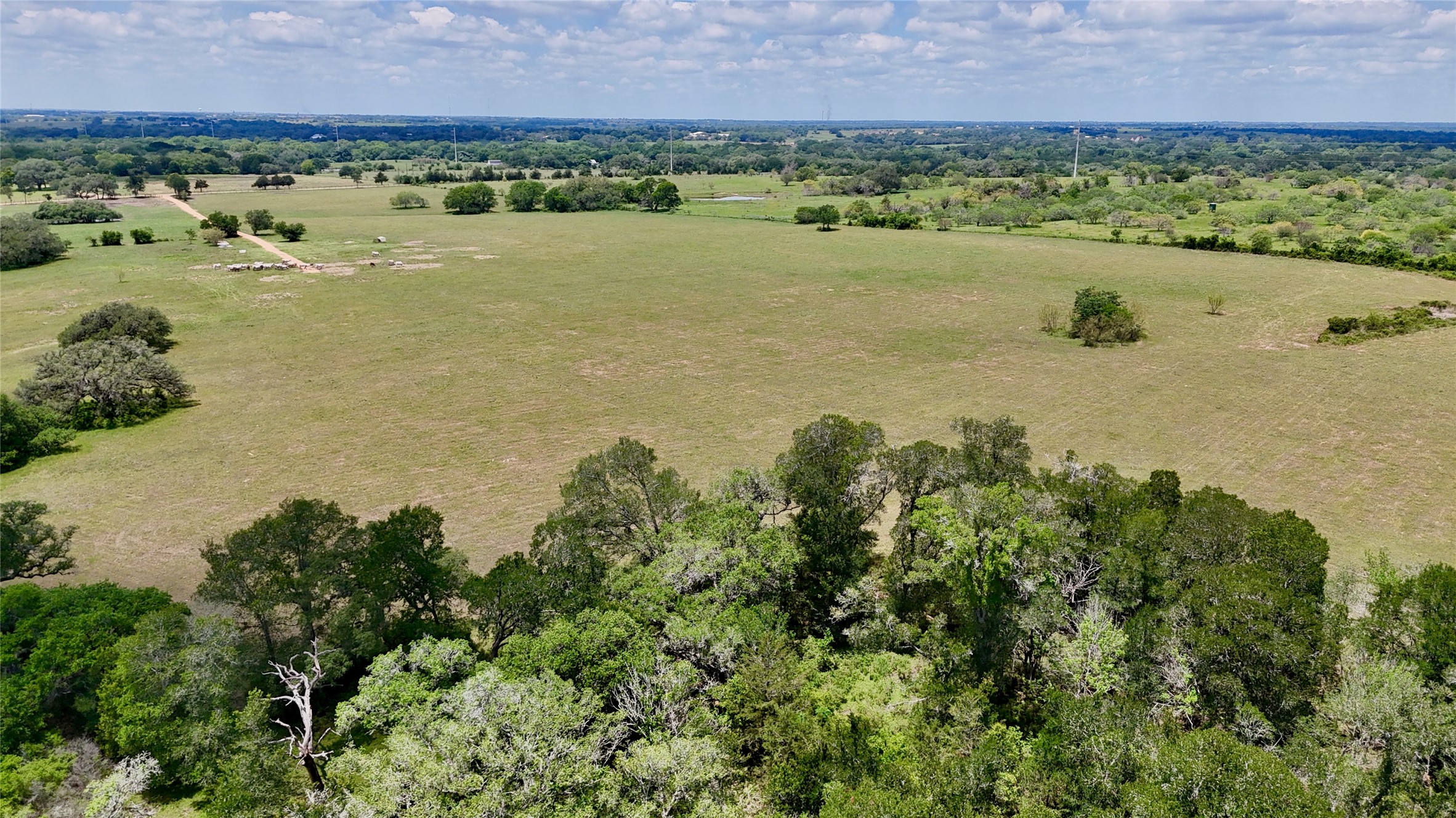 2116 Langdon Road Weimar, TX 78962 - Photo 36 of 43 a view of a lake with a houses