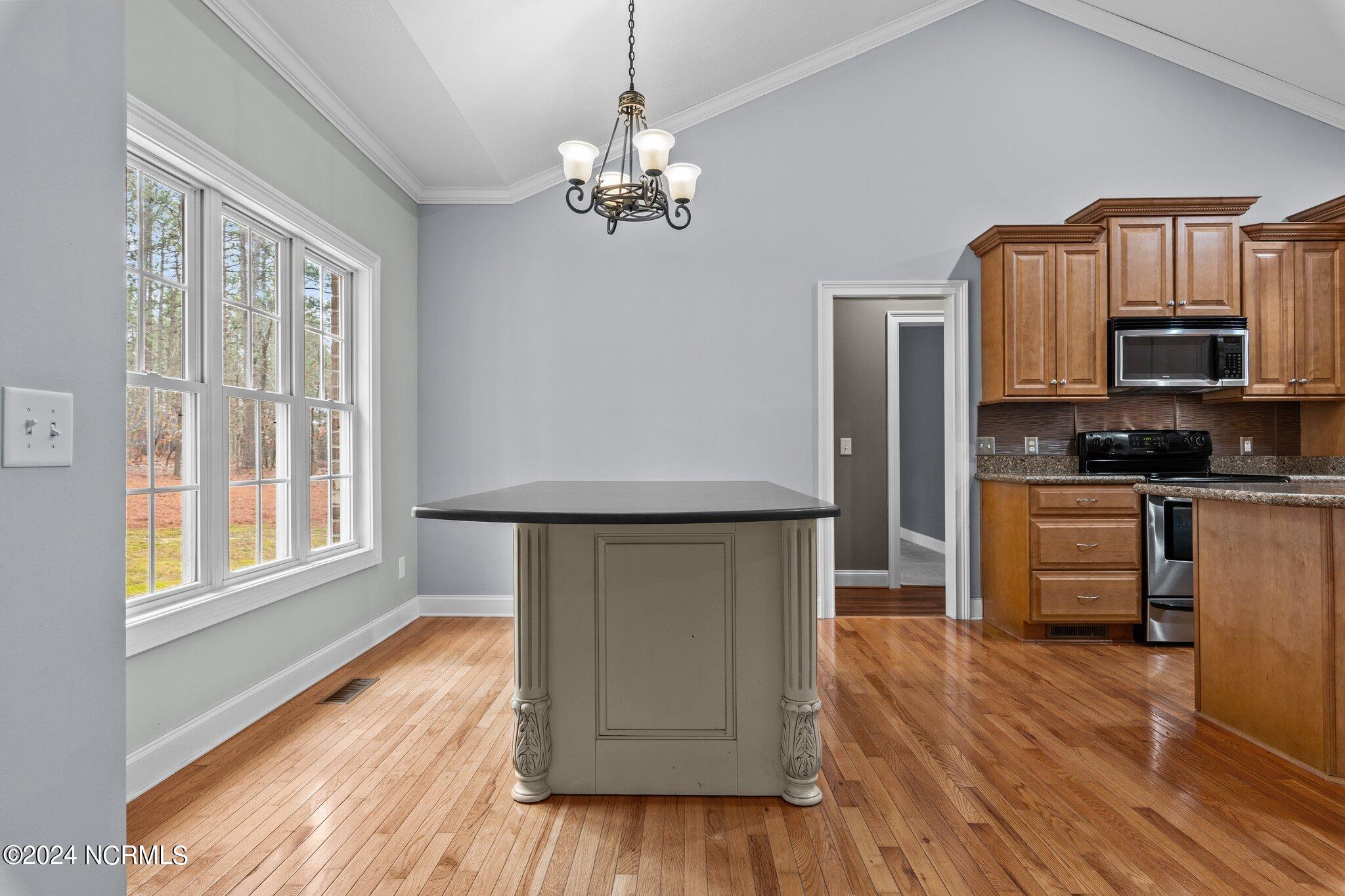 267 Longleaf Drive West End, NC 27376 - Photo 15 of 49 1000003145