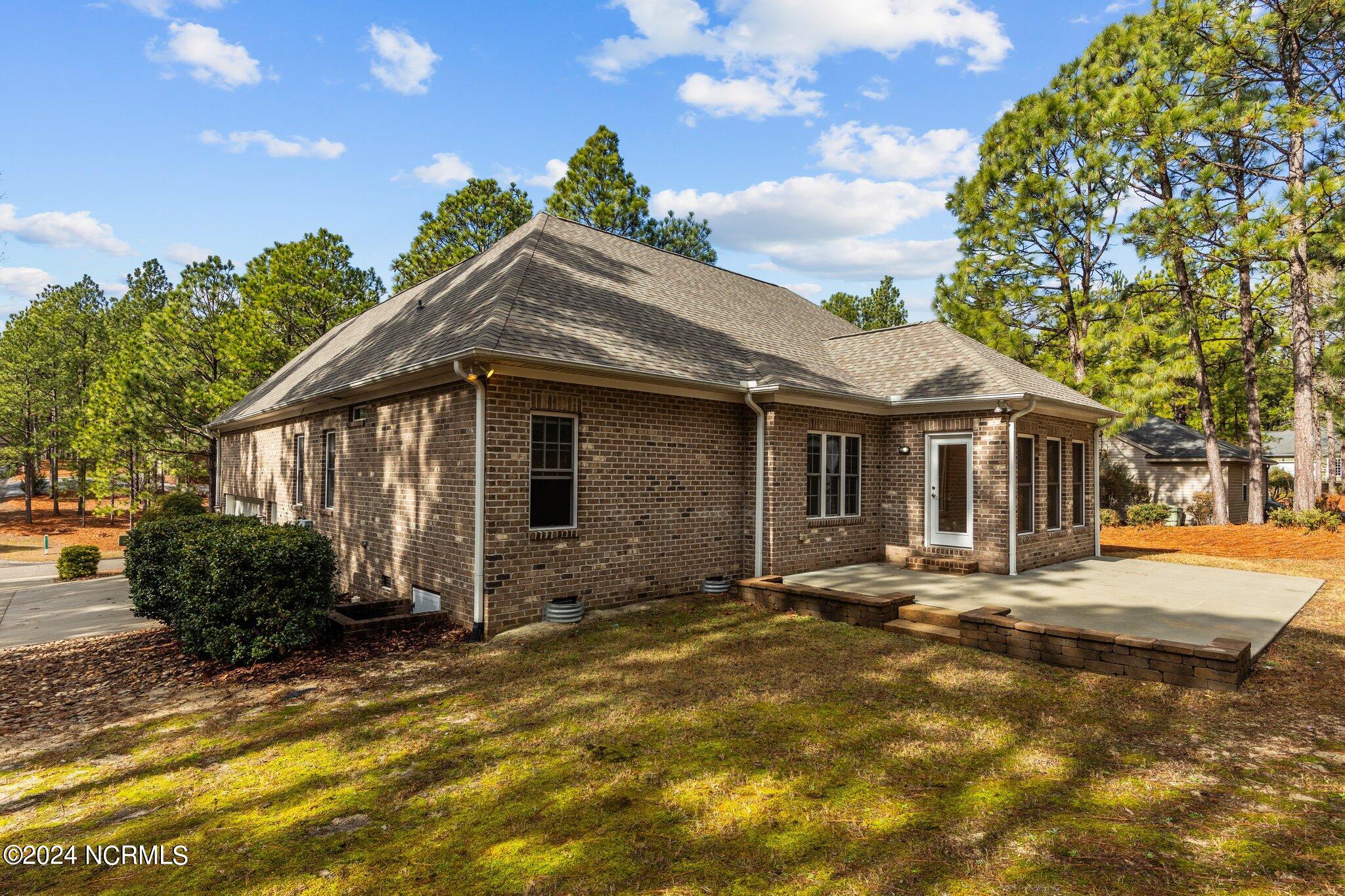 267 Longleaf Drive West End, NC 27376 - Photo 36 of 49 1000003168