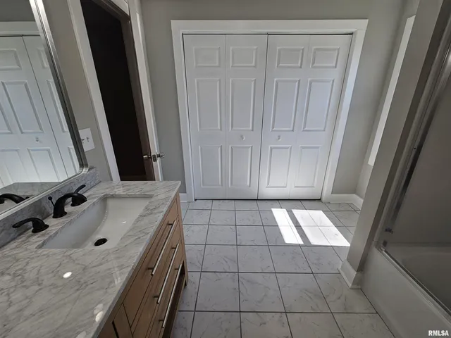 $164,500 | 309 West 11th Street, Metropolis, IL 62960