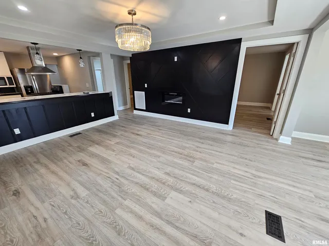 $164,500 | 309 West 11th Street, Metropolis, IL 62960