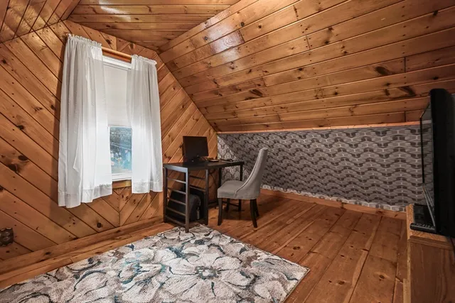 $3,000 | 32 Beloit Road, Dedham, MA 02026