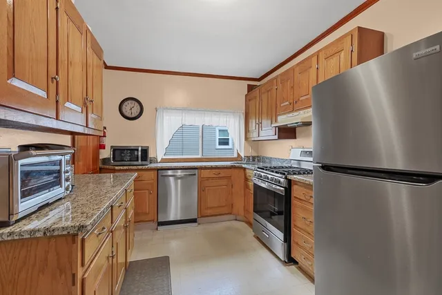 $3,000 | 32 Beloit Road, Dedham, MA 02026