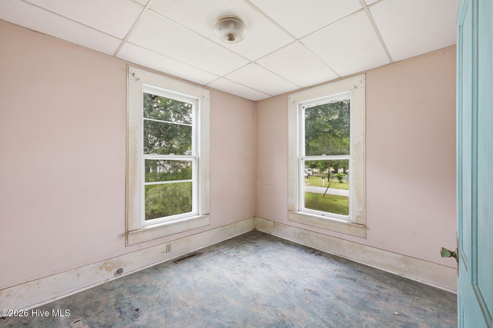 211 Pollock Street Pollocksville, NC 28573 - Photo 17 of 40 Entry Room off Bedroom 1