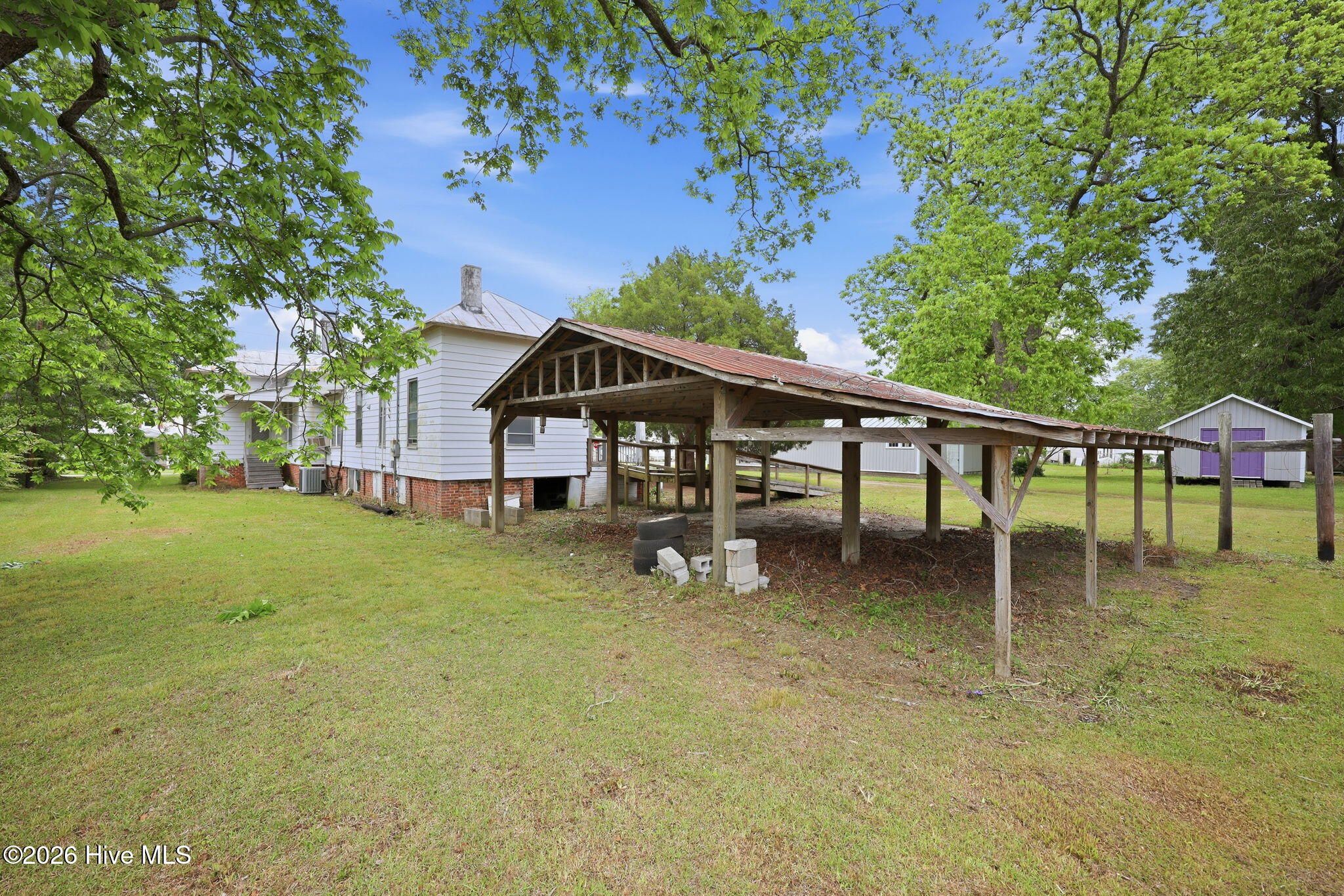 211 Pollock Street Pollocksville, NC 28573 - Photo 36 of 40 Detached Carport