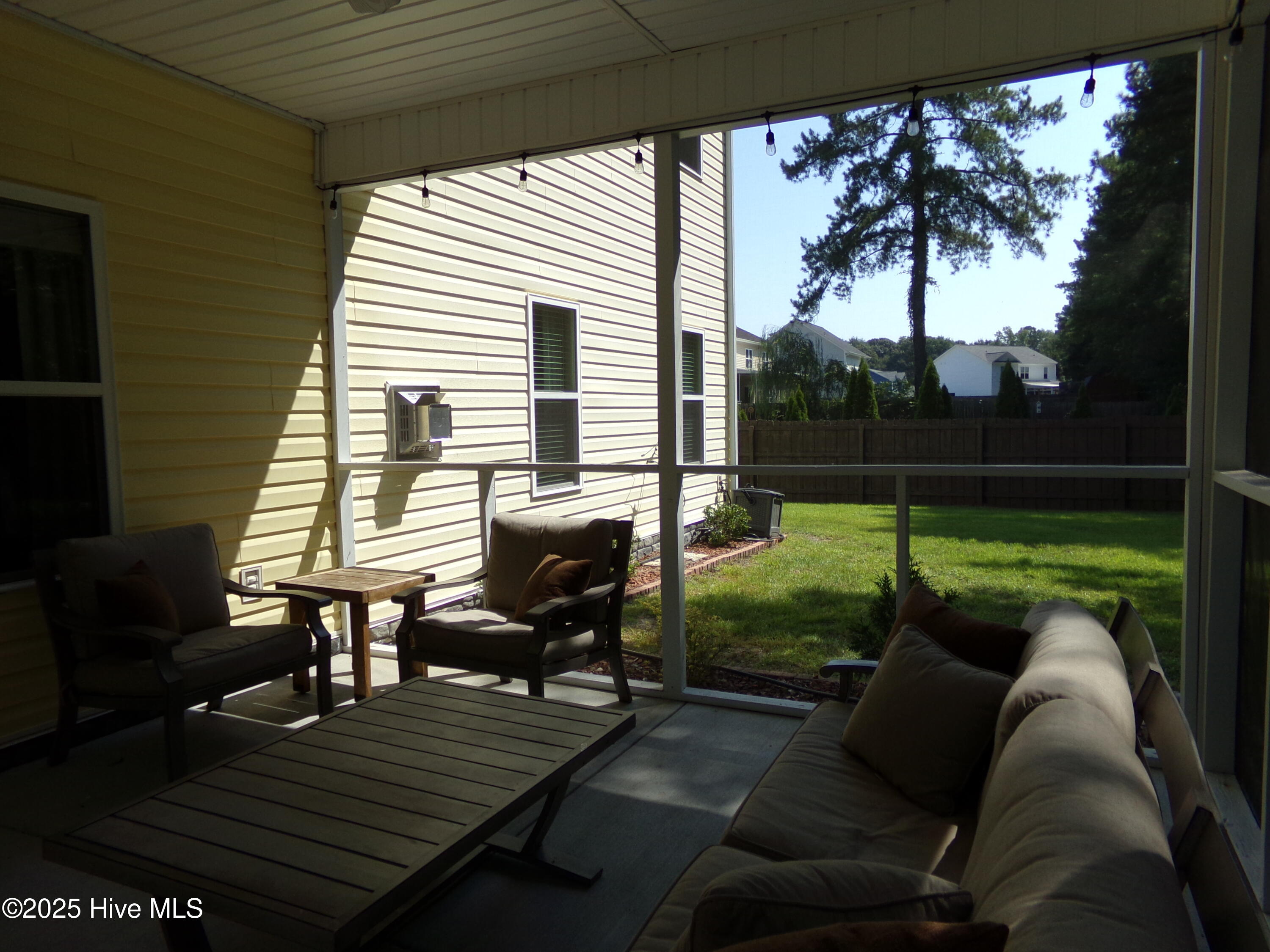 141 Pine Cove Road New Bern, NC 28562 - Photo 46 of 53 141 Pine Cove - Screen Porch 3