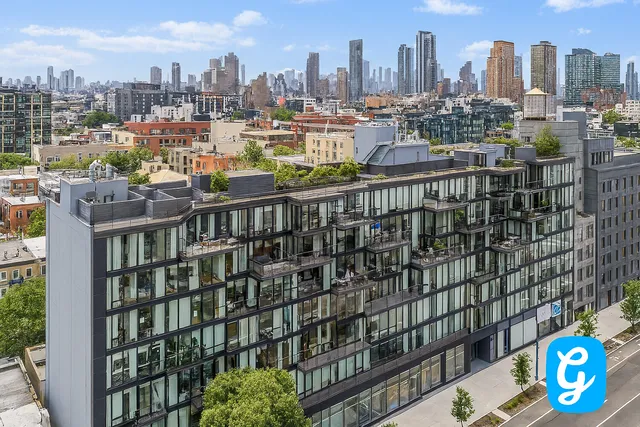 $1,115,000 | 21-30 44th Drive, Unit 6I | Long Island City