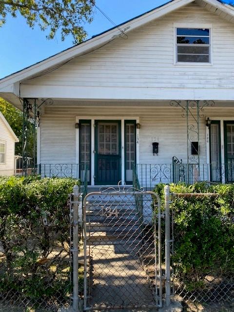 134 Rencopas Court Jefferson, LA 70121 - Photo 4 of 33 Gallery Image 4