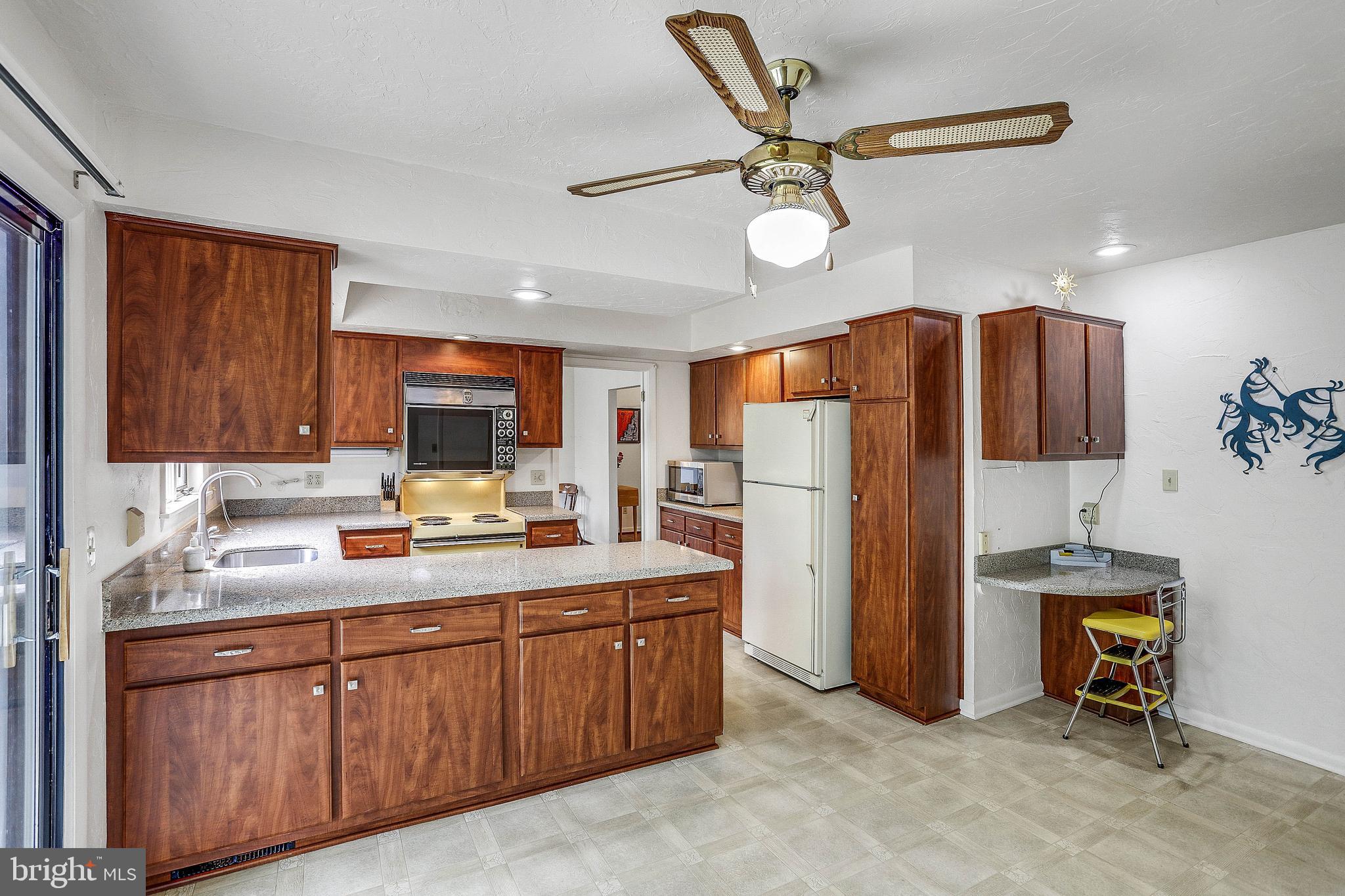 2990 Lehigh Road York, PA 17402 - Photo 17 of 50 Gallery Image 17