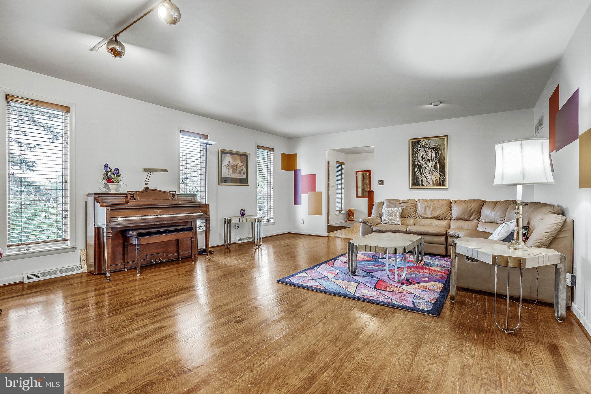 2990 Lehigh Road York, PA 17402 - Photo 9 of 50 Gallery Image 9