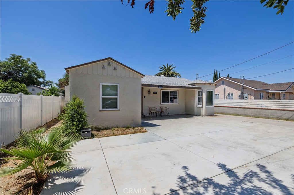 10353 Rincon Avenue Pacoima, CA 91331 - Photo 3 of 53