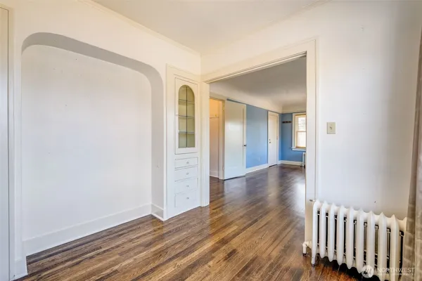 $1,600,000 | 746 10th Avenue East, Seattle, WA 98102