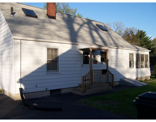 154 Fiberloid Street Springfield, MA 01151 - Photo 8 of 8 a view of a house with backyard