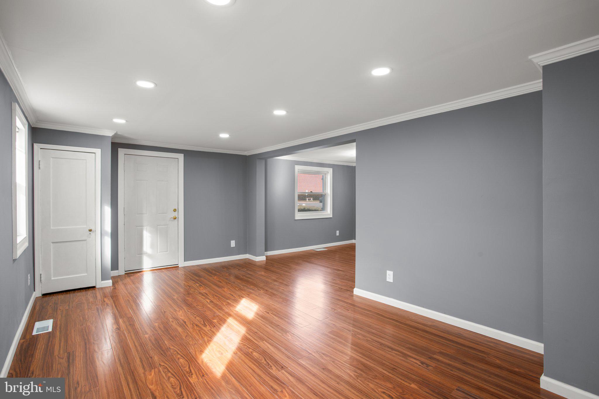 1251 Sulphur Spring Road Baltimore, MD 21227 - Photo 3 of 30 Living Room w/ Recessed Lights