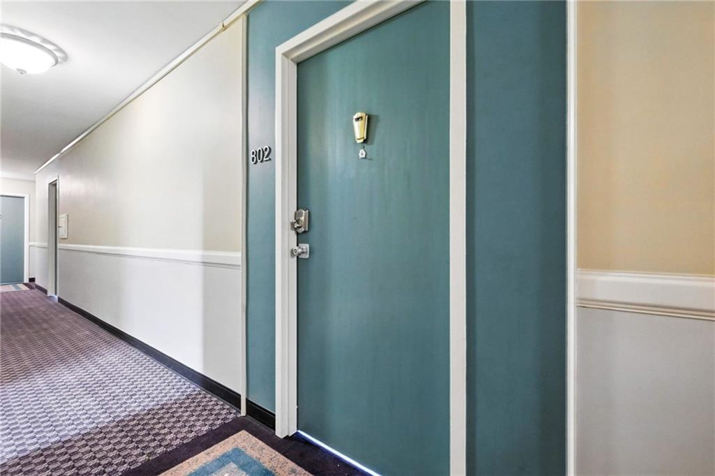 128 North Craig Street, Unit 802 Pittsburgh, PA 15213 - Photo 2 of 37