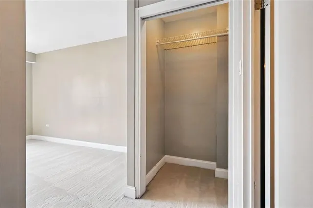 $285,000 | 128 North Craig Street, Unit 802, Pittsburgh, PA 15213